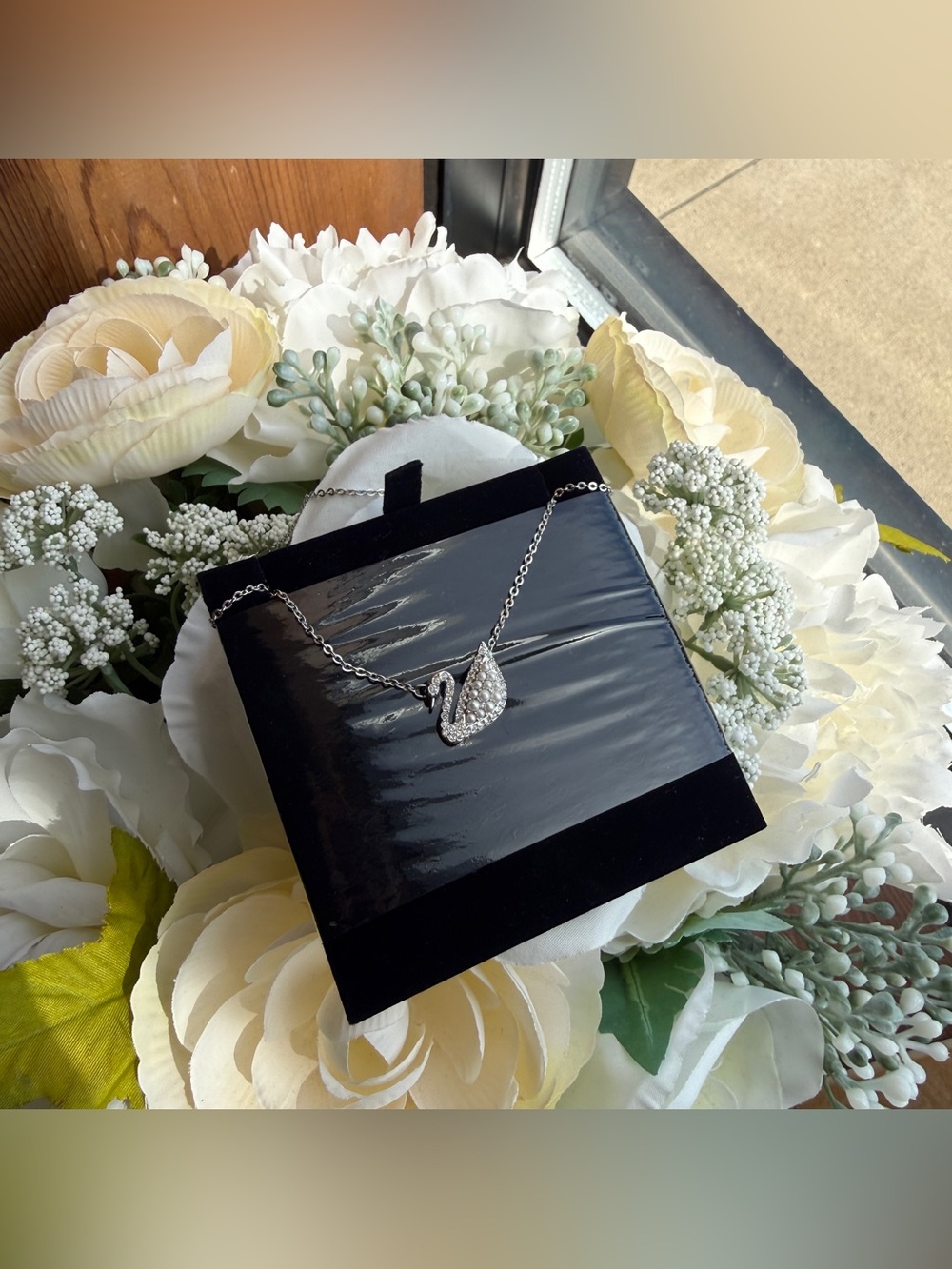 Swarovski 5416605 SWAN Necklace